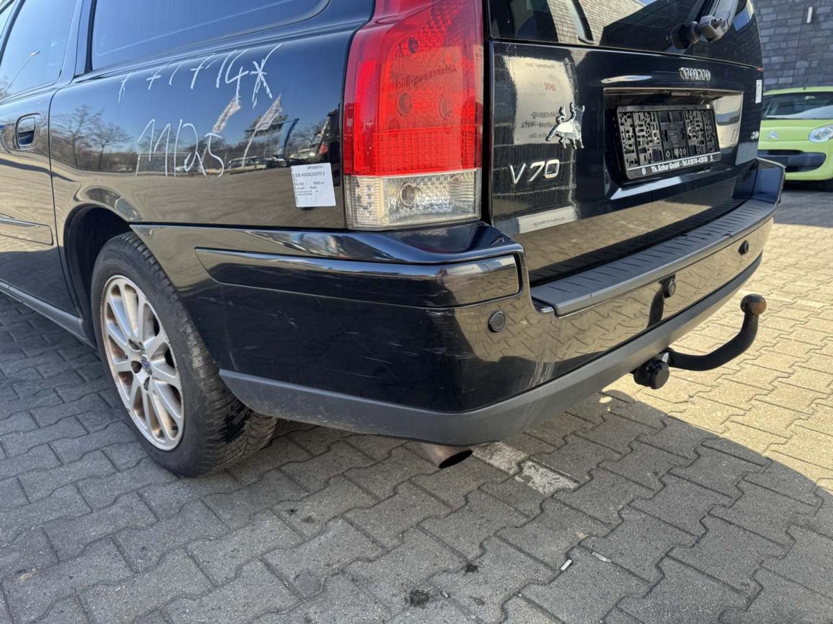 Volvo V70 2 BJ06 original Sto&szlig;stange Sto&szlig;f&auml;nger hinten 01900 Black Stone